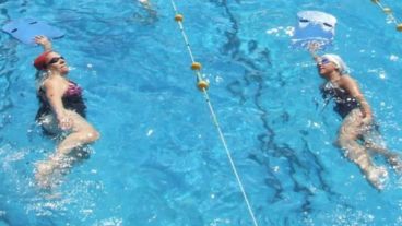 Las piletas podrán abrir desde el sábado próximo en Rosario.