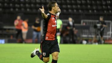 La Fiera sigue haciendo historia en el club del Parque Independencia.