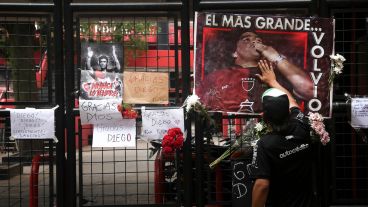 La despedida de los hinchas en el Coloso del Parque.