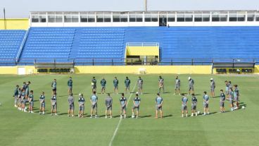 El plantel canalla, en el círculo central del Gigante.