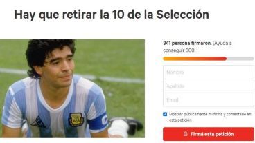 Cientos de hinchas se sumaron al pedido.