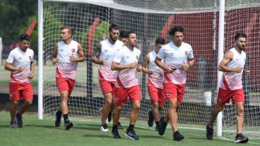 La Lepra prepara el cotejo del domingo ante Boca.