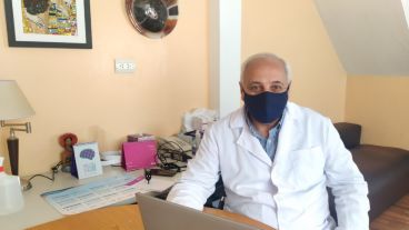 Pedro Cachia, neurólogo infantil, parte del servicio de neurología del Hospital de Niños Víctor J. Vilela.