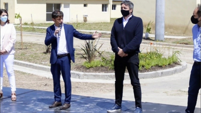 Los dirigentes se mantienen aislados por prevención.