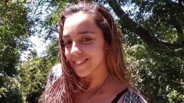 La mujer de 26 años tras la difusión del material íntimo.