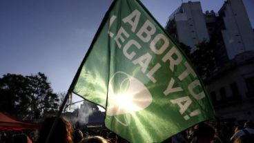 La consigna es ir con el pañuelo verde y/o cualquier prenda de ese mismo color. 