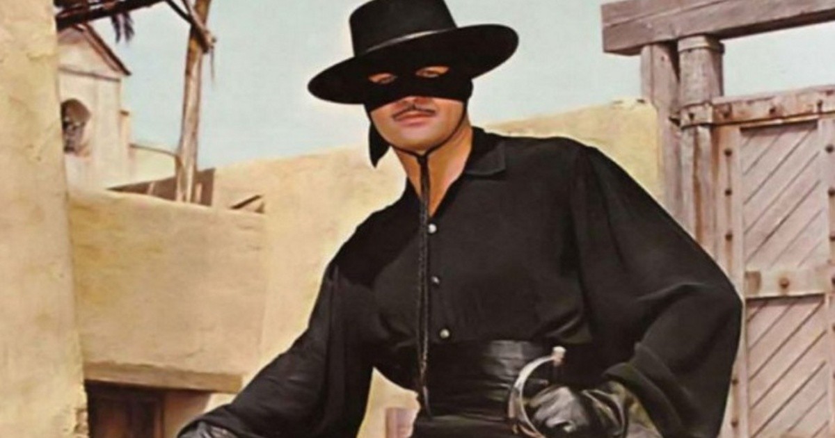 Собака зорро. Дункан регер зорро. Собака зорро. Зорро 2. Алён делон зорро.