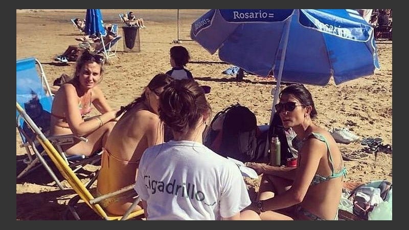 En enero de este año, por una iniciativa de jóvenes se instalaron recipientes para juntar las colillas de cigarrillos en La Florida.