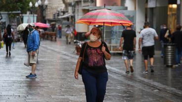 Domingo para mates en la cama o salir con paraguas.