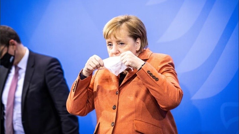 Merkel anunció este domingo las nuevas medidas.