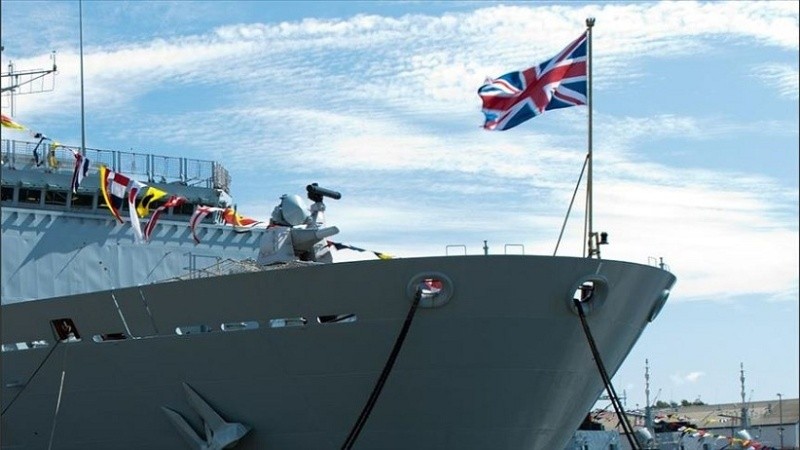 Ya hay cuatro buques militares de 80 metros listos para proteger las aguas territoriales británicas de pesqueros europeos.  