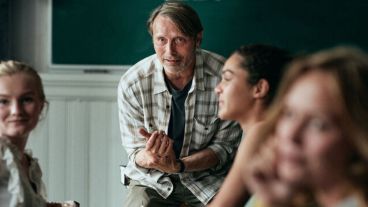 Mads Mikkelsen es el protagonista de "Another round!