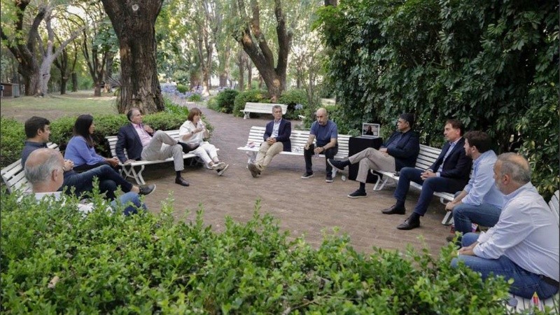 La reunión se llevó a cabo en Buenos Aires. 