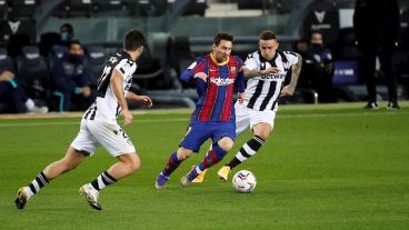 Leo volvió a ser titular en el torneo y fue clave.