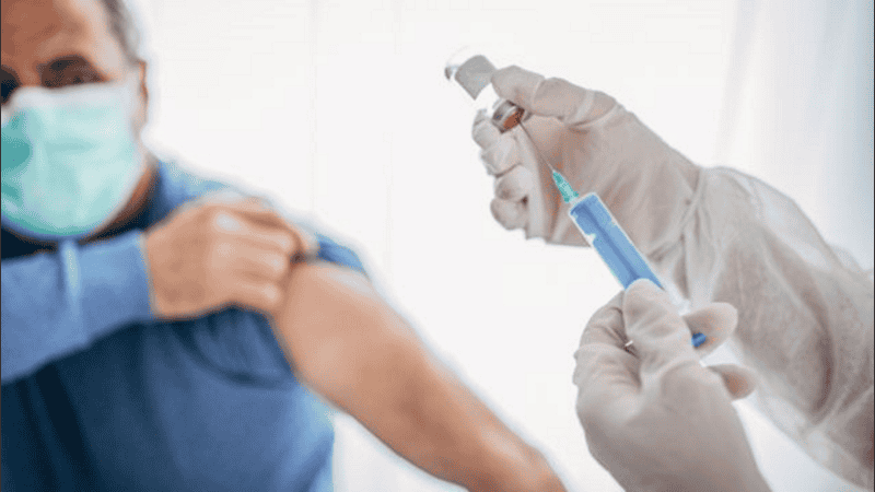 La medida tiene como objetivo incrementar la confianza de la población sobre los beneficios de la vacunación. 