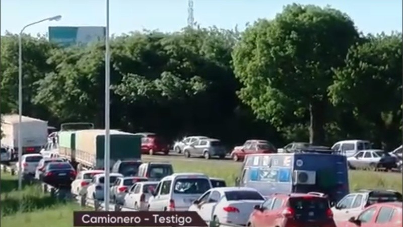 El choque múltiple complicó la circulación.