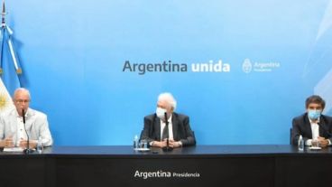 Los ministros de Salud de Nación, Ginés González García; de la provincia de Buenos Aires, Daniel Gollan, y de la ciudad de Buenos Aires, Fernán Quirós.
