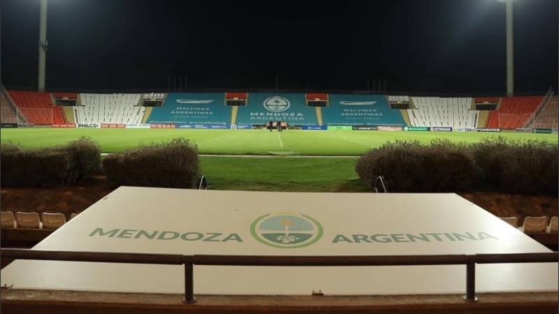 El estadio en el que jugarán Newell's y Godoy Cruz desde las 19.10. 