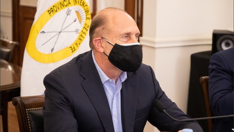 El mandatario advirtió que la campaña de vacunación podría demorar entre seis y ocho meses.