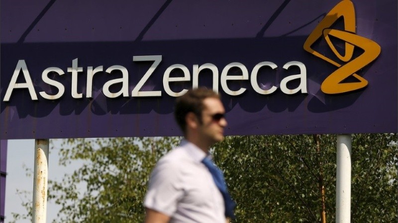 El Gobierno de Gran Bretaña ya hizo un pedido por 100 millones de dosis de la vacuna de Oxford-AstraZeneca.    