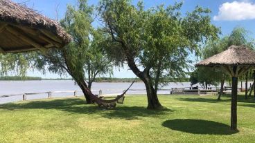 Sauce Viejo, al sur de la capital provincial, es uno de los destinos más requeridos para descansar.