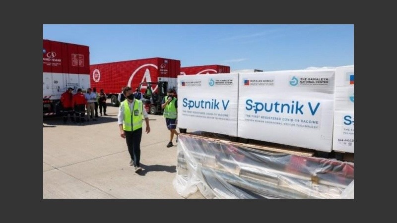 La presidenta del PRO, Patricia Bullrich, indicó que la vacuna rusa “no tiene un respaldo científico