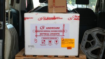 La vacuna llegó a Baigorria a las 9.15 de este lunes.