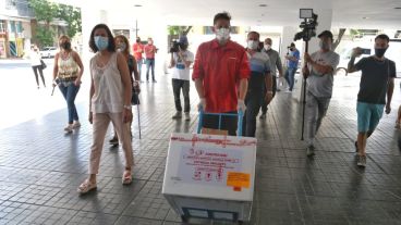 Preparan nuevos centros de vacunación en Rosario para cuando lleguen las nuevas dosisi.