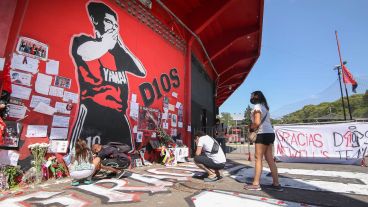 El Concejo rosarino aprobó la creación del Paseo en homenaje al Diez en la ciudad.