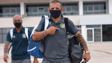 Emiliano Vecchio se perderá el partido con Lanús pero quiere estar en el clásico.