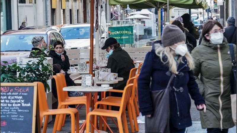 Desde el sábado, prohibirían desplazamientos entre las 20 regiones.