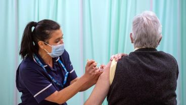 Este 2021 "será otro año de coronavirus