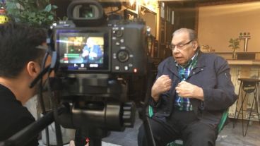 Enrique Pinti también fue entrevistado por los carroceros.