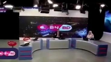 "De a poco, hay que estar tranquilos, en casa, vamos a estar con los detalles de lo que a sucedido”, explicaba el conductor.