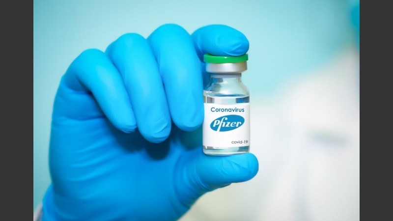El gobierno retomó las negociaciones para la compra de vacunas Pfizer.