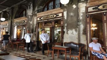 “No queda nadie en Venecia. En la plaza San Marco no hay ni un local abierto. Los museos están cerrados. En verano aguantábamos con el 20 o 30 por ciento de la facturación habitual" comentaron.