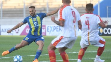 Rinaudo remata. Arranque adverso para el equipo del Kily.