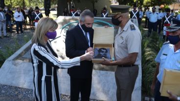 Rossi y Rodenas, entre las autoridades presentes.