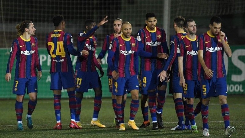 Sin Messi, Barcelona clasificó a los cuartos de final de la Copa del Rey, aunque con sufrimiento.
