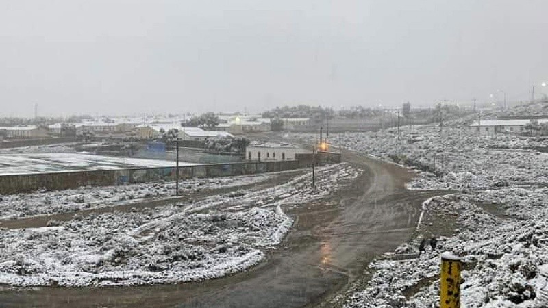 La nieve sorprendió a pobladores y turistas.