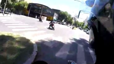 La persecución policial al motochorro que se difundió este jueves.