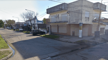 El hecho sucedió en una vivienda de Bomberos Voluntarios al 2300 en la vecina localidad.