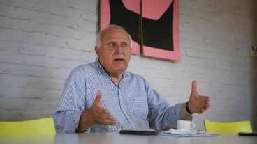 El ex gobernador murió este domingo por coronavirus.