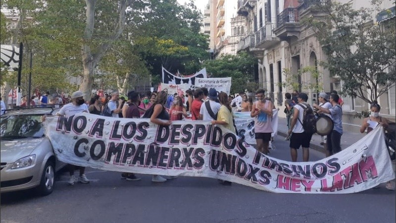 La movilización partió desde Plaza San Martín.