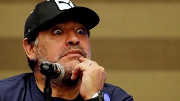 En el puesto número uno se encuentra el ex piloto James Hunt.