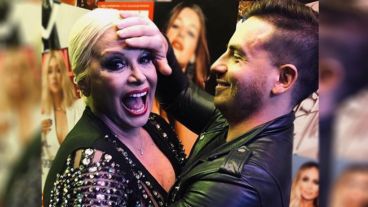 El hijo de Carmen Barbieri le pidió a sus seguidores que manden fuerzas para que su madre se recupere.