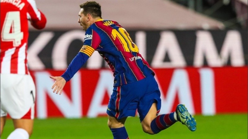 Leo Messi volvió a tener una buena actuación en el Barcelona tras cumplir la sanción.