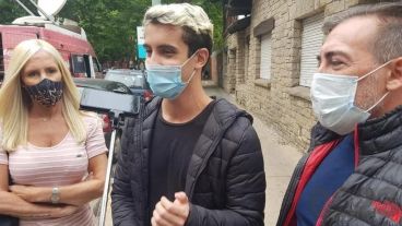 El chico al recibir el alta este lunes.