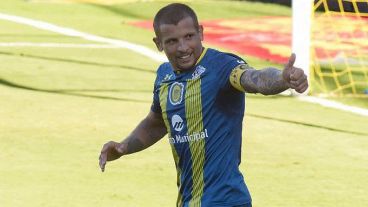 El capitán durante el último torneo confirmó que su futuro está en el canalla.