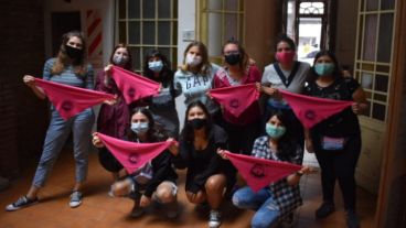 La campaña de donaciones arrancó hace pocos días y entre las prioridades están: muebles, electrodomésticos y materiales de pinturería.